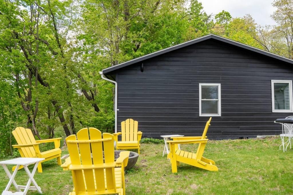 Campfire Cottage Fireplace, Fire Pit & No Chores! Kingston Exteriér fotografie